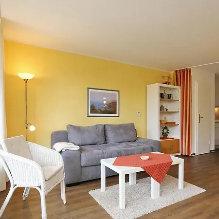 Papillon 01-3 Apartment *
